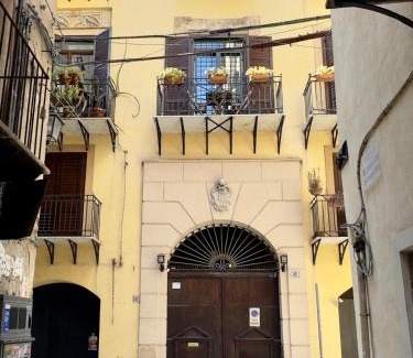 Centro Storico Apartment | Casa Parlamento