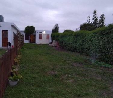 Las Colinas de Peralta Ramos House | Casa parrilla patio estacionamiento