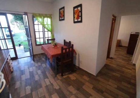 Las Colinas de Peralta Ramos House | Casa parrilla patio estacionamiento