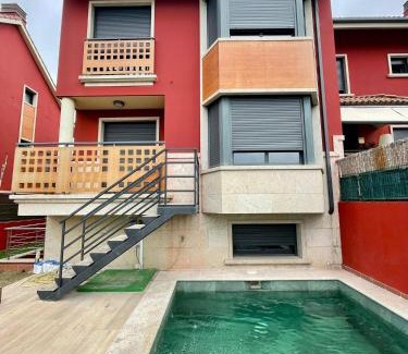 Vigo House | Casa Piscina & Sol