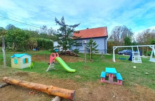Cerevic Apartment | Casa Quattro stagioni Fruska gora