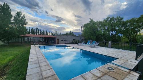 San Juan House | Casa quinta en Pocito con pileta quincho cancha de futbol