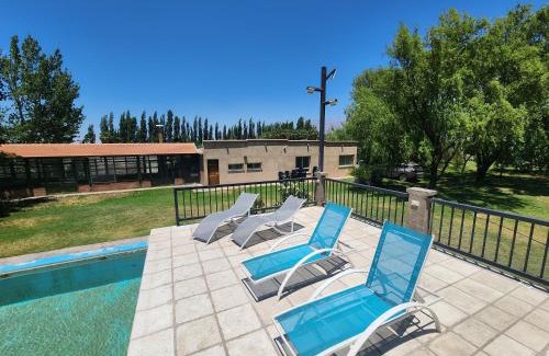 San Juan House | Casa quinta en Pocito con pileta quincho cancha de futbol