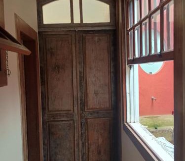 Ouro Preto Hotel | CASA RAIZ cama café e prosa