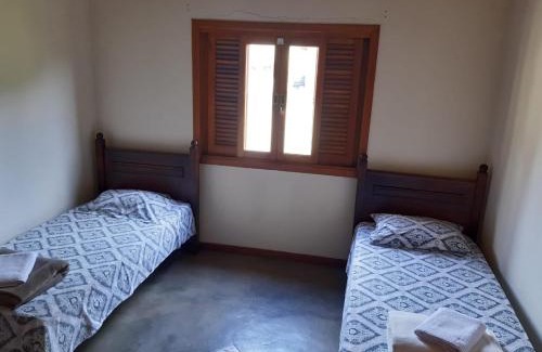 Goncalves House | Casa Recanto Lobo Guará