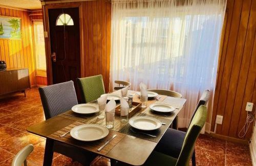 Punta Arenas House | Casa Refugio Austral, hasta 6 personas, cerca Mall Pionero, Zona Franca y Centro