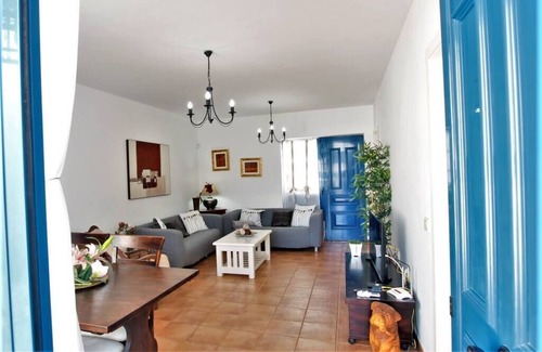 Puerto Calero Apartment | Casa Ricon Azul de dos dormitorios en Pto Calero