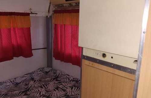 La Banda Other | Casa Rodante en granja