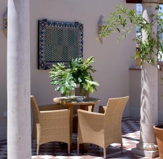 Encarnacion-Regina Hotel | Casa Romana Hotel Boutique
