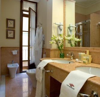 Encarnacion-Regina Hotel | Casa Romana Hotel Boutique