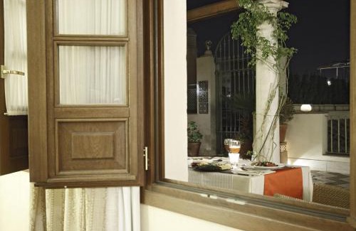 Encarnacion-Regina Hotel | Casa Romana Hotel Boutique