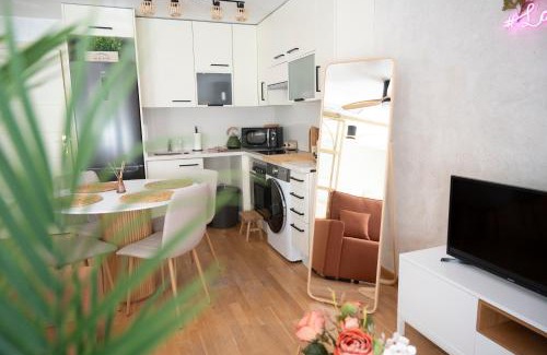 Toledo Apartment | Casa Rubia - Living Toledo