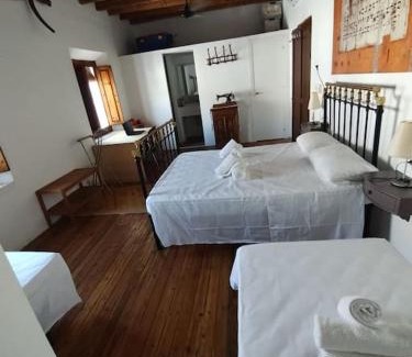 Arenas del Rey House | Casa rural con encanto