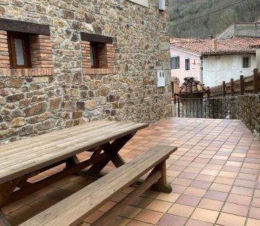 Inguanzo House | Casa rural en Picos de Europa