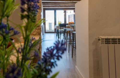 Almatret Apartment | Casa Rural Encantadora