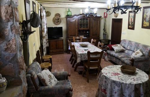 Hinojares House | Casa Rural La Liebre