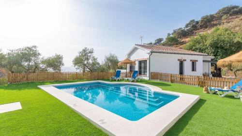 Alora Ski Chalet | Casa Rural Las Angosturas (Caminito del Rey)
