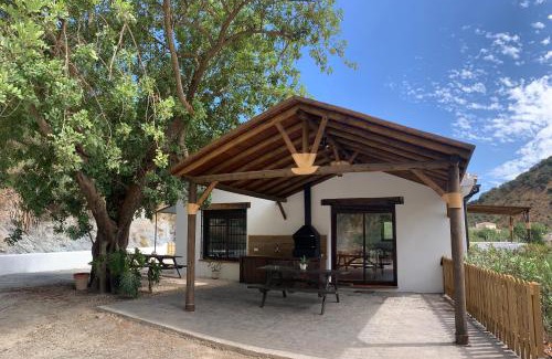 Alora Ski Chalet | Casa Rural Las Angosturas (Caminito del Rey)