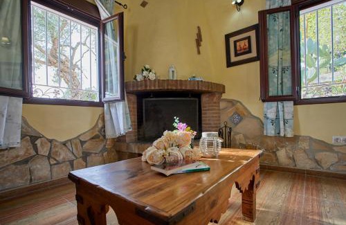 Prado del Rey House | Casa Rural " Los Cuatro Olivos"