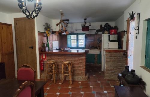 Alhendin Ski Chalet | Casa Rural Montevive