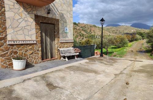 Tolox Apartment | Casa Rural Sierra De Las Nieves