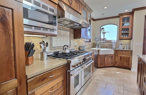 Avila Beach Condo | Casa San Luis Ultra Beach House with stunning Avila Beach views