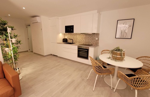 El Faro Villa | Casa Sarah - Villa with private pool - 500 metres from the beach.