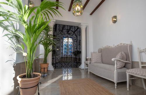 Gerena House | Casa Señorial La Iglesia con piscina y parking privado