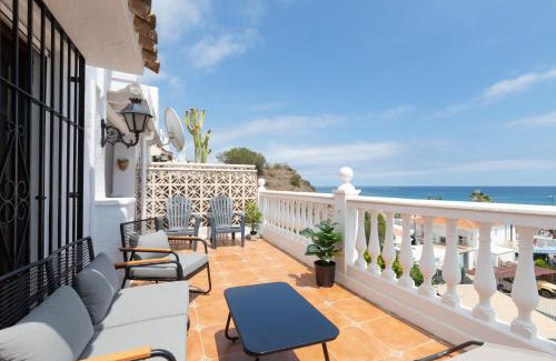 Torrox Costa Ski Chalet | Casa Siloam