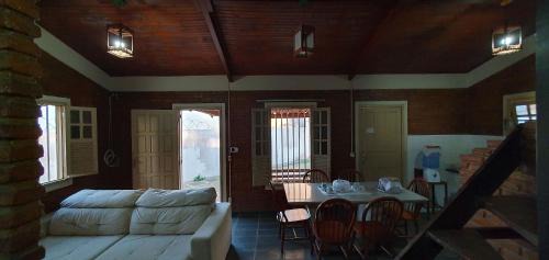 Mariricu House | Casa Sol&Mar com Piscina na Beira da Praia Guriri