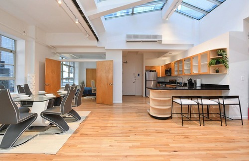 Civic Center Apartment | CASA SUPREME : Ultra-Luxury 3BR/2BA in Prime DOWNTOWN Manhattan