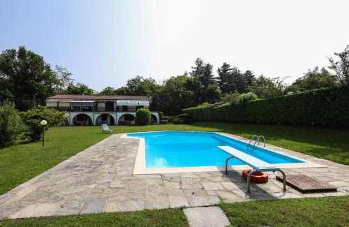 Paruzzaro Apartment | Casa tra i Laghi del Vergante