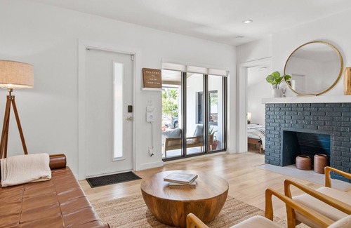 Coral Way House | Casa Tropical*West Brickell*Boho*Pool*5Beds