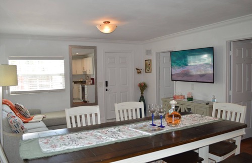 Grandview Heights Cottage | Casa Tua: Charming House in Downtown West Palm Beach!