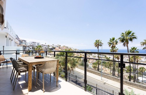 Costa Adeje House | Casa Uamisun with seaview & pool