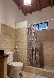 Olon House | Casa vacacional Playa y Campo familiar