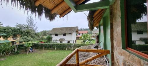 Olon House | Casa vacacional Playa y Campo familiar