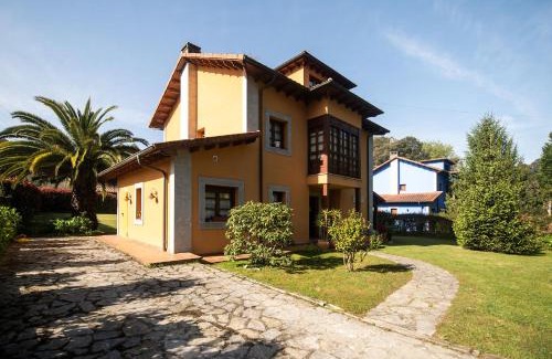 Villahormes Villa | Casa vacacional Villa El Reborín