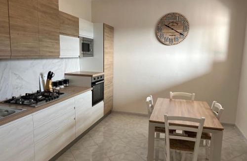 Torrenova Apartment | Casa vacanza La casa delle Onde