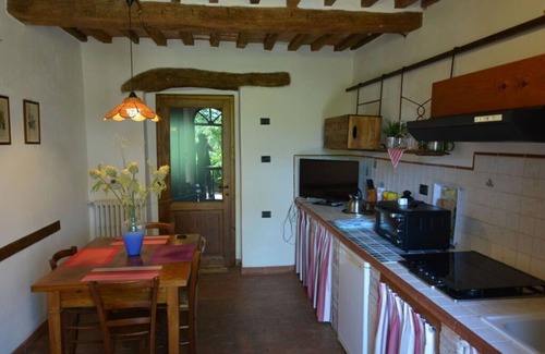 Radicondoli Boat Rental | Casa Vacanze - Il Casettino