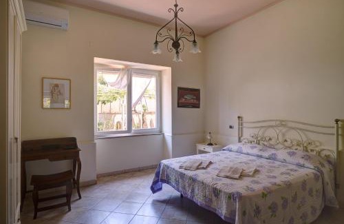Trecase House | Casa Vacanze Il Gatto Rosso