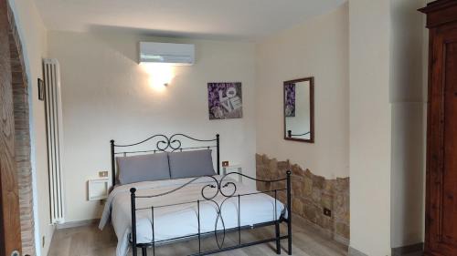 San Gimignano Villa | Casa Vacanze in campagna con piscina e giardino privati