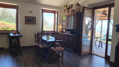Baschi House | Casa Vacanze Le Salce