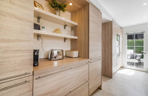 Golden Mile Ski Chalet | Casa Valentina - Marbellamar