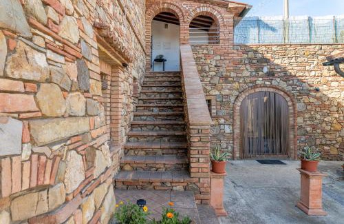 Gambassi Terme House | Casa Vecchia Rooms and Parking