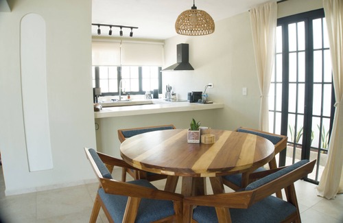 Merida Municipality House | Casa Venado, newly remodeled house, 2 bedrooms 2 story house w/pool and garage