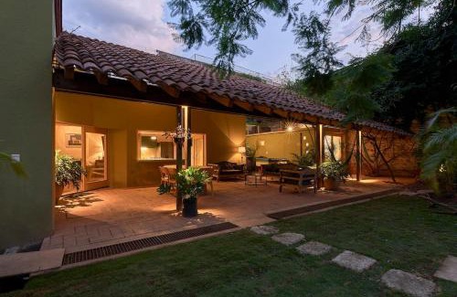 Ruta Independencia House | Casa Verde Alberca Jardin Diseno Ubicacion AC