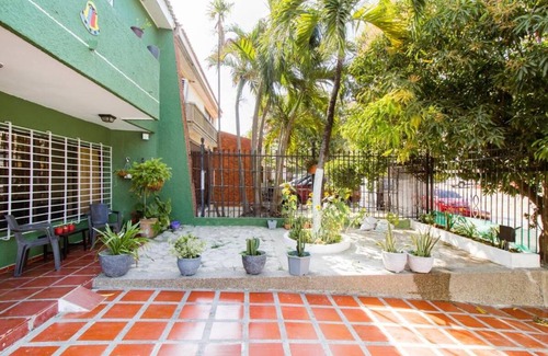 Alto Prado House | Casa Verde El Golf