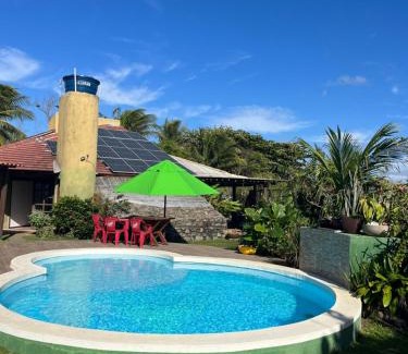 Arembepe House | Casa verde praia do Piruí 100 mts da praia 750 mts de área privativa