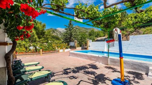 Alozaina House | Casa Victoria Alozaina by Ruralidays